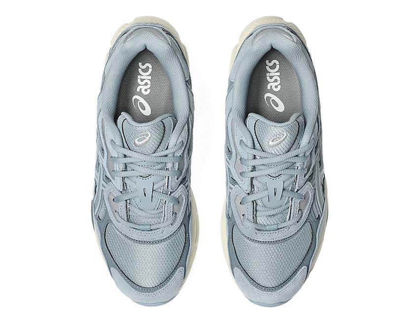 Asics Gel NYC Dolphin Grey détail — mesh et suède 90s