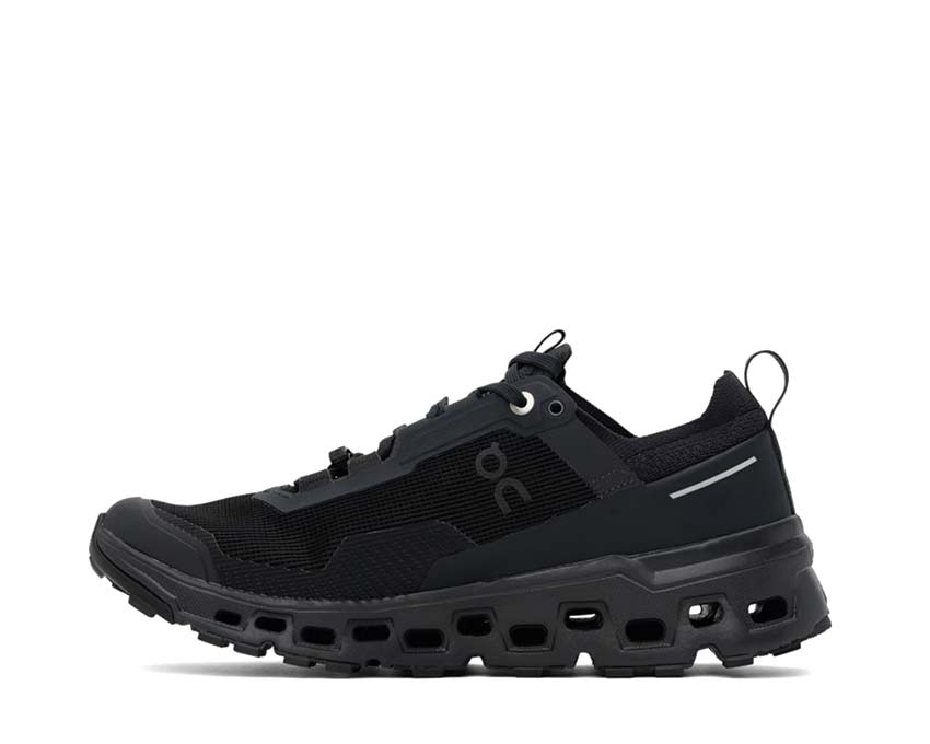 On Cloudultra 2 All Black detalle — parte superior de malla ingeniería