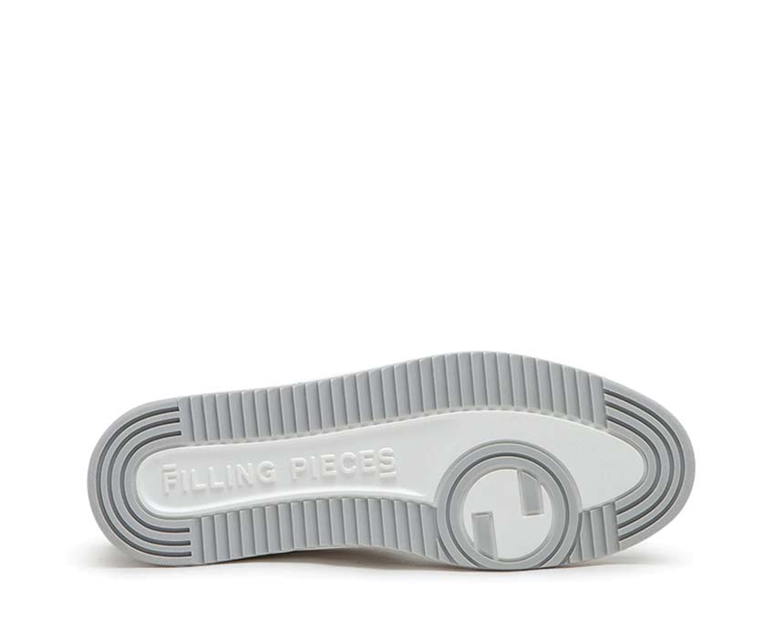 Filling Pieces Mondo Crumbs White detail — premium leather construction