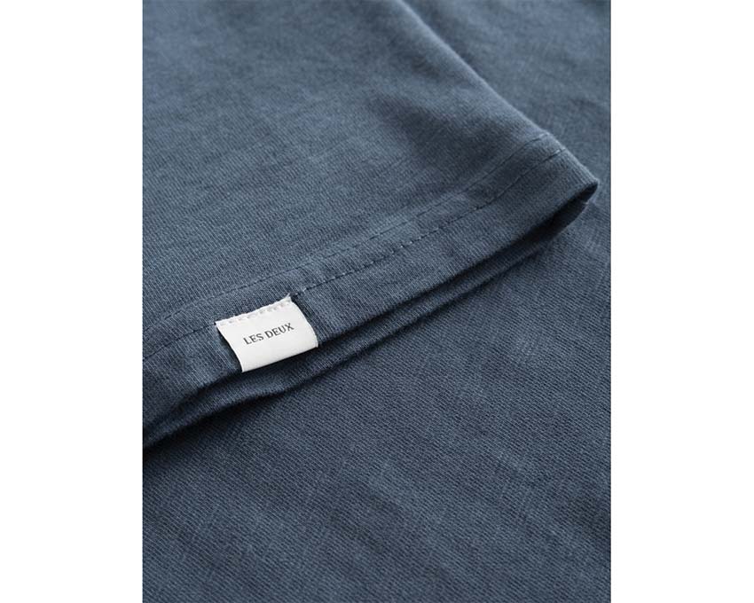 Les Deux T-Shirt Turbulence Blue / Ivory LDM101099