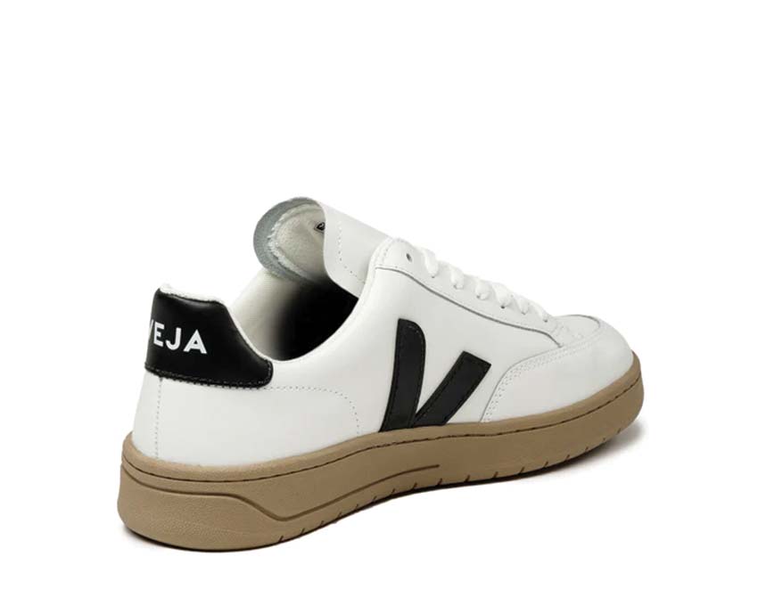 Veja V-12 Extra White/Black suela — suela caucho natural
