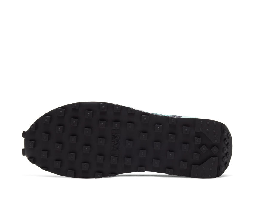 Nike Daybreak Type N.354 Black Menta — vista trasera