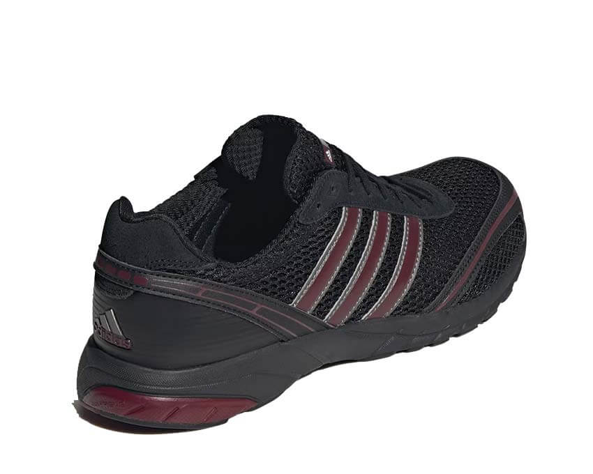 Adidas Adizero Adios OG Core Black détail — empiècements mesh noir running