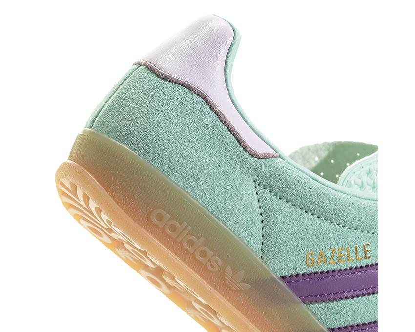 Adidas Gazelle Indoor W Clear Mint vista lateral — perfil tres bandas icónicas