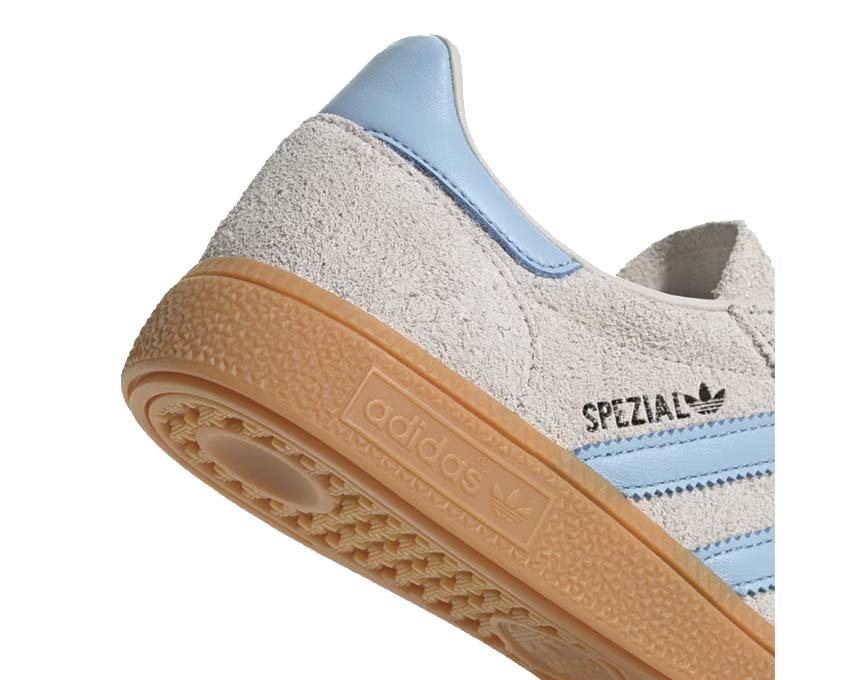 Adidas Handball Spezial Clear Sky vue latérale — design handball rétro bleu