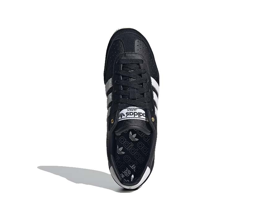 Adidas Japan W Core Black détail — cuir blanc et noir