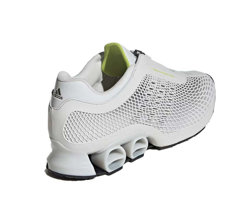 Adidas Megaride S2 Crystal White detalle — mesh transpirable blanco cristal