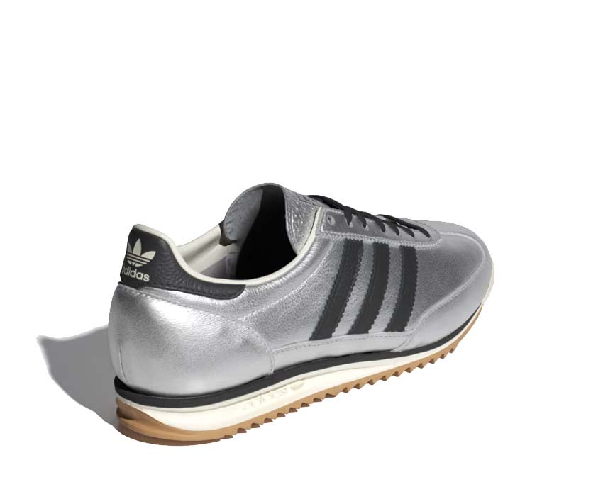 Adidas SL 72 OG Silver Metallic Core Black suola — suola running nera scanalata