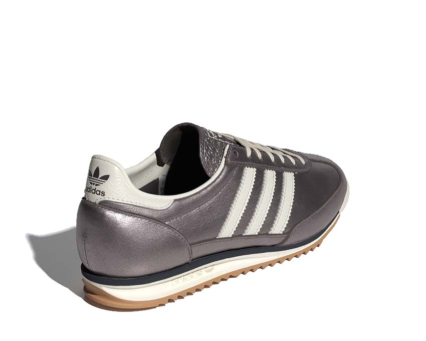 Adidas SL 72 OG Off White Aurora Black Sohle — vintage geriffelte Gummisohle