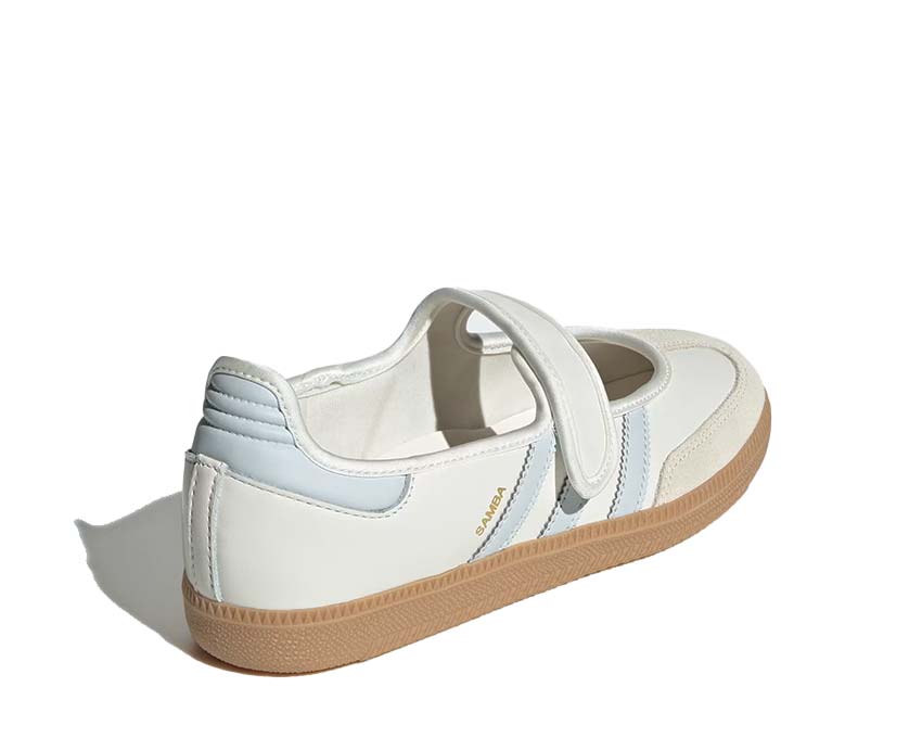 Adidas Samba Jane Cloud White détail — languette brodée Halo Blue Cloud White