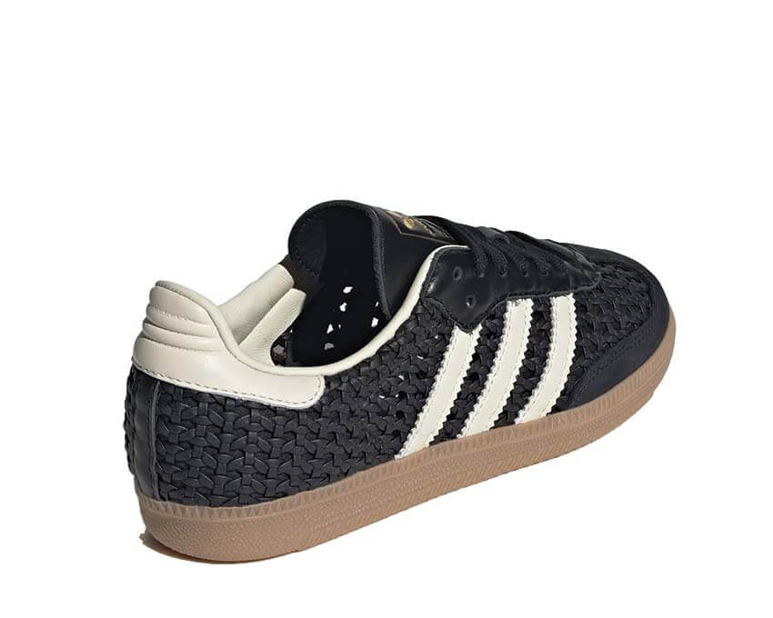 Adidas Samba OG W Core Black détail — bout renforcé caoutchouc noir