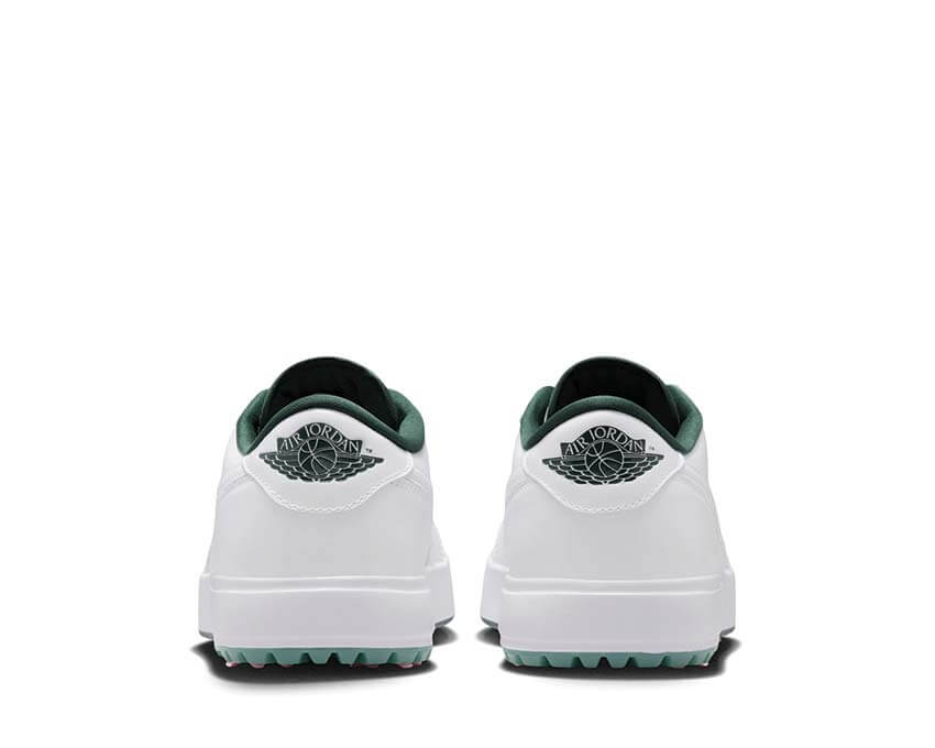 Air Jordan 1 Low G Spiked Fir détail — pointes golf et cuir vert fir