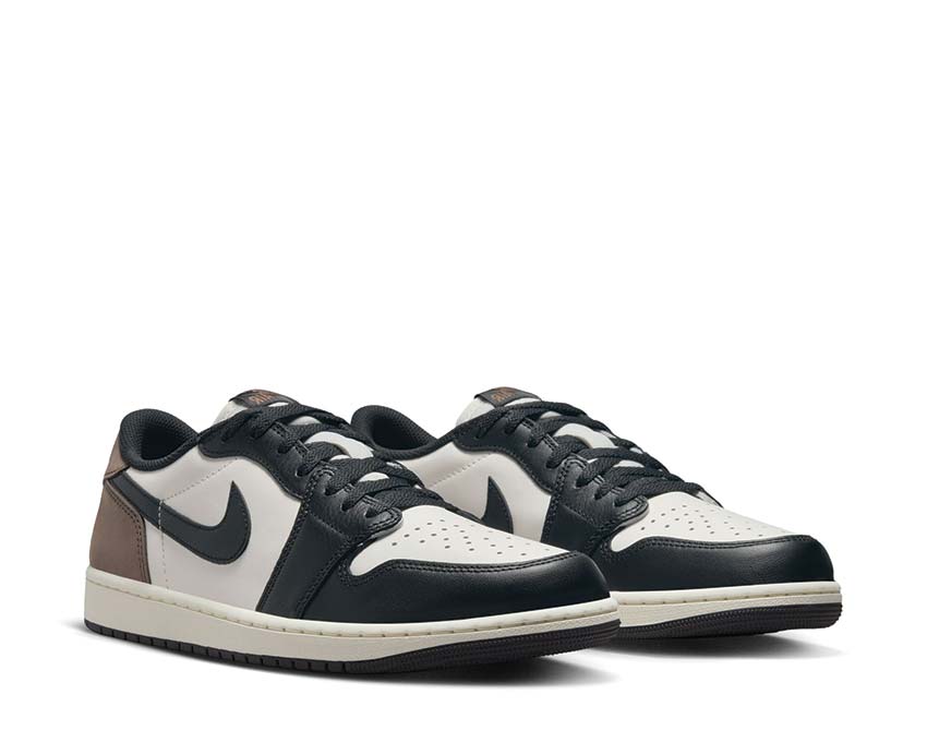 Jordan Air Jordan 1 Low OG Mocha vista lateral — cuero mocha hombre