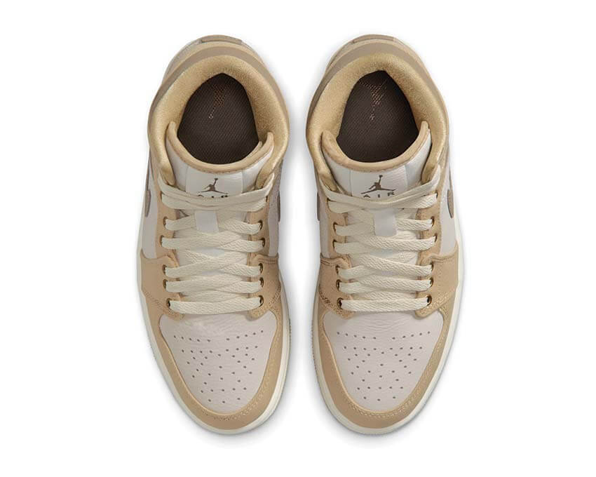 Air Jordan 1 Mid SE W Sesame Beige — vue arrière sneaker femme streetwear