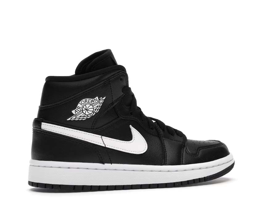 Jordan Air Jordan 1 Mid W Black White Sohle — vulkanisierter Gummi