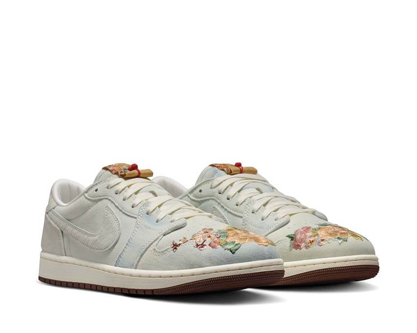 Air Jordan 1 Retro Low OG IQ1108-011