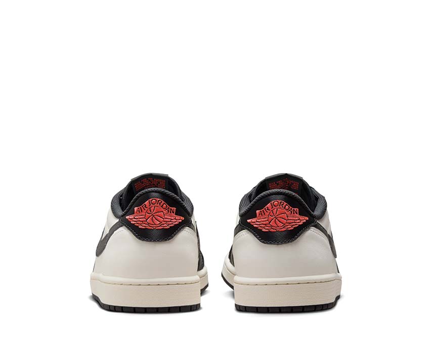Jordan Air Jordan 1 Retro Low PSG Sail Off Noir Infrared Pink Oxford Sohle — Gummi