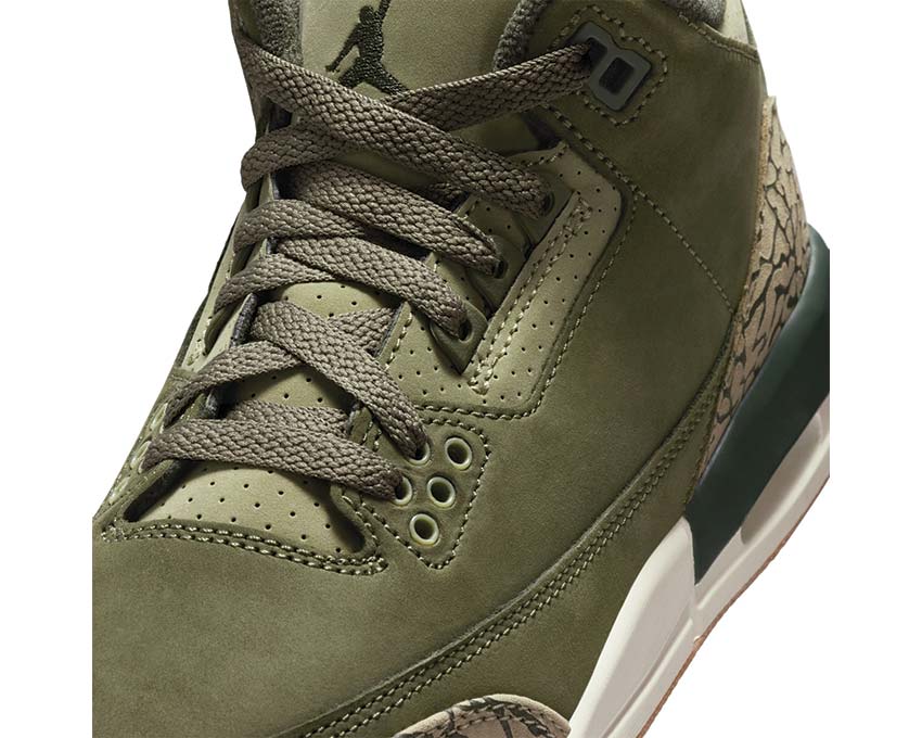 Air Jordan 3 Retro GS Sequoia vert kaki — vue latérale sneakers grade school Jordan 3 retro