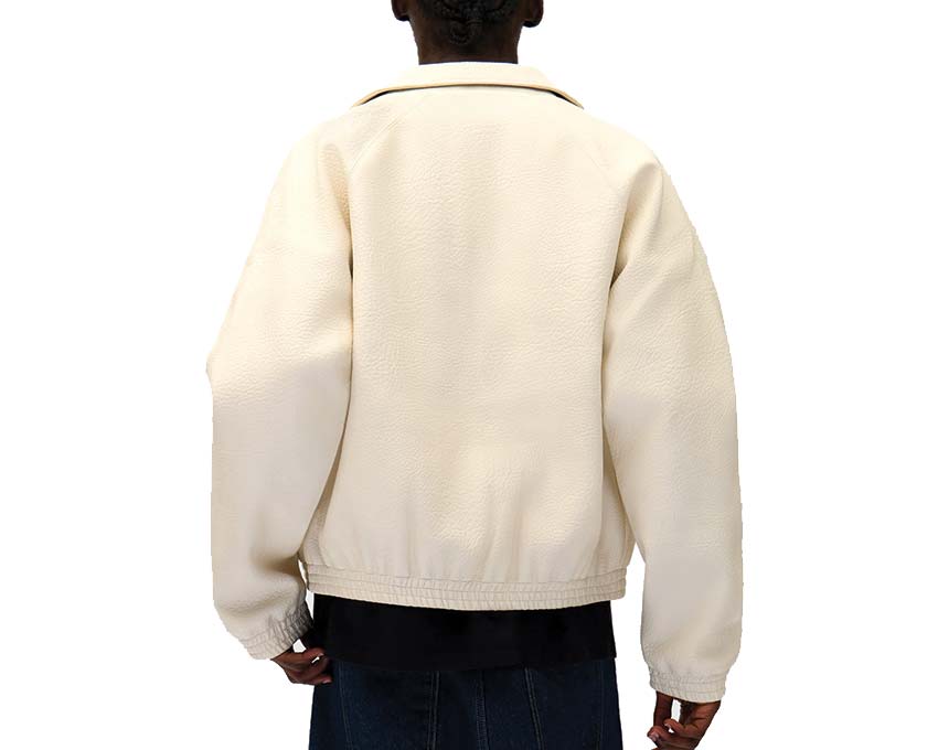 Arte Big Logo Leather Jacket Cream vista laterale — pelle morbida logo ricamato