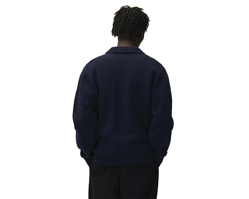 Arte Cardigan Blue detail — knit and buttons blue men's cardigan