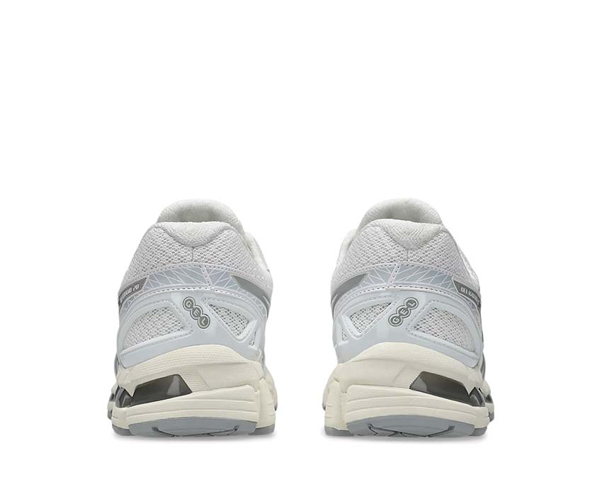 Asics Gel Kayano 20 White White/Pure Silver détail — mesh et suède structurant