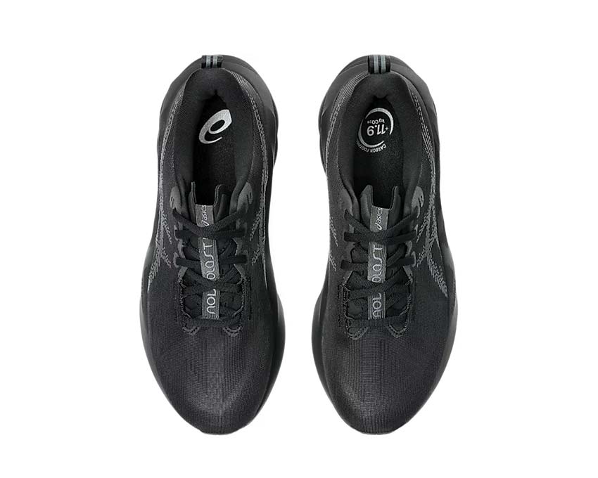 Asics Novablast 5 Black/Carrier Grey détail — tige knit ajouré