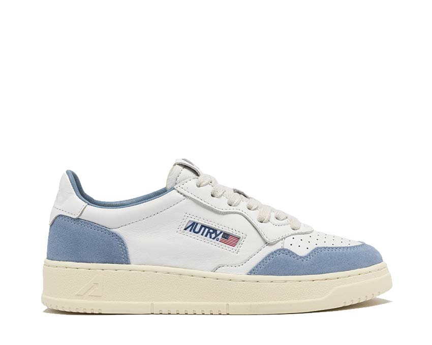 Autry Medalist Low W Goat Suede White Street — zapatilla mujer cuero retro sport