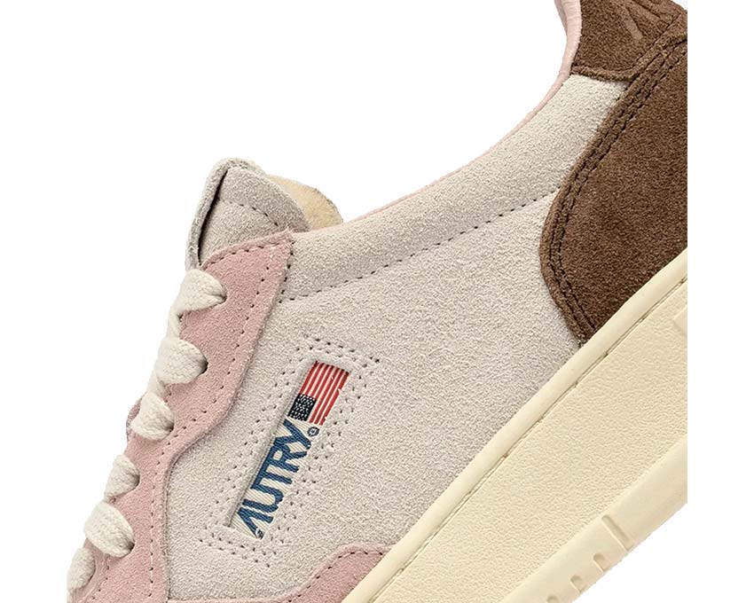 Autry Medalist Low W Nubuck Suede Nugget Loft sole — vintage rubber sole