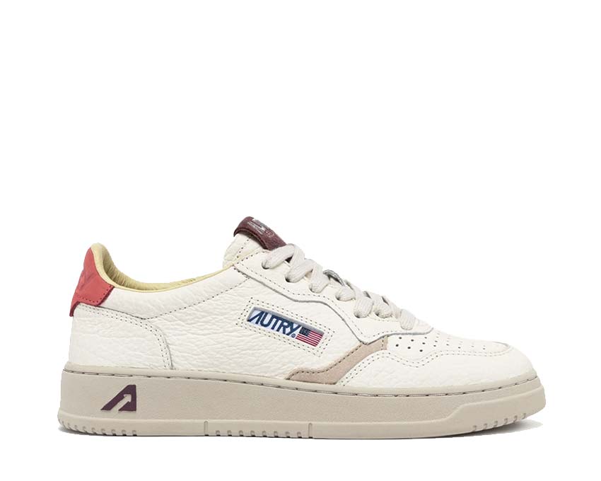 Autry Medalist Low W Nubuck Suede Rose Sand — women's sneaker leather retro sport