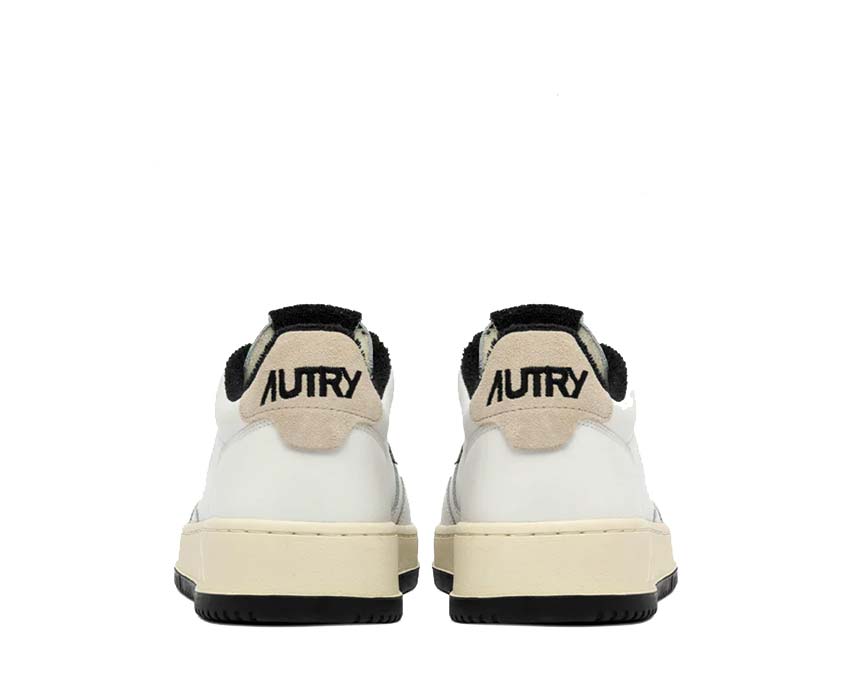 Autry Medalist Low Virgin Sponge White Black suela — suela de goma vintage