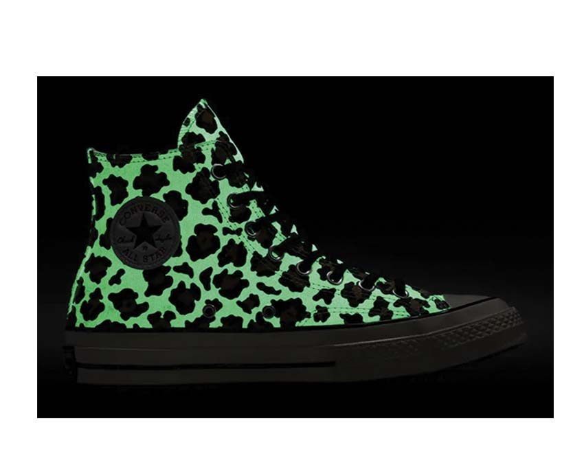 Converse Chuck 70 Hi Glow Egret Light Fawn détail — glow in the dark Converse