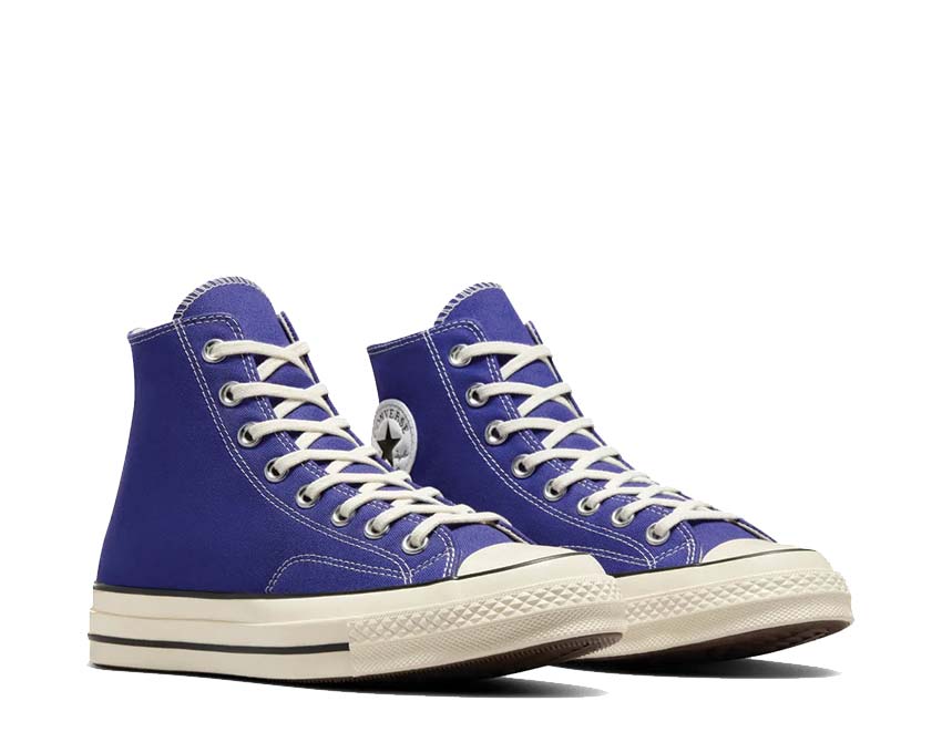 Converse Chuck 70 Hi Night Indigo/Egret Lilac vista lateral — caña alta índigo lila suave