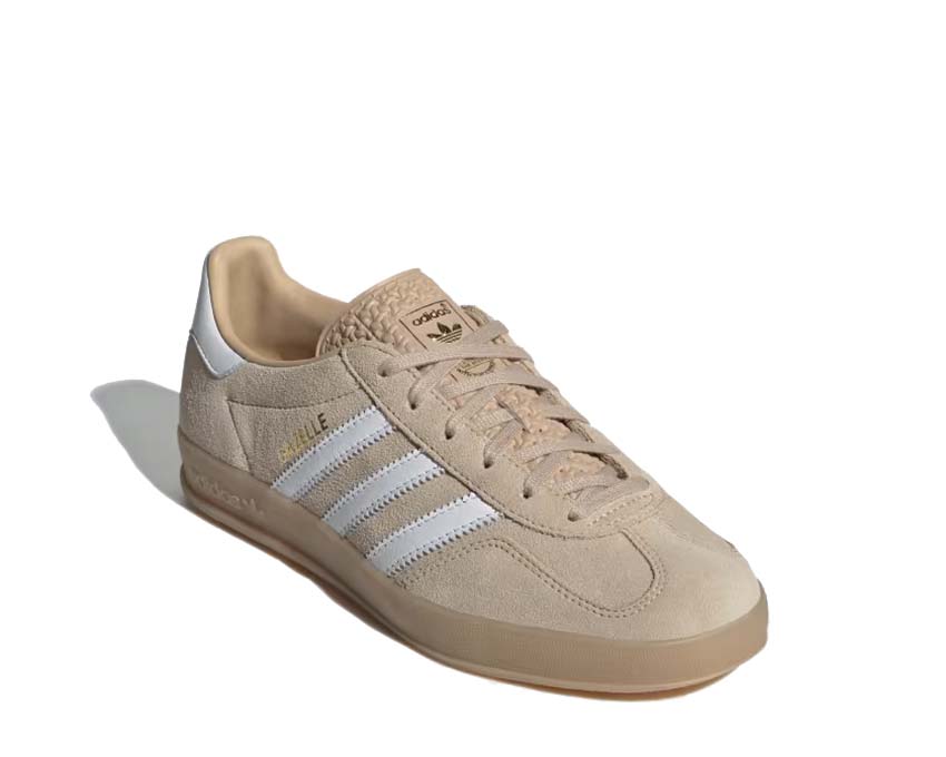 vue latérale — Gazelle Indoor Magic Beige Cloud White semelle gomme