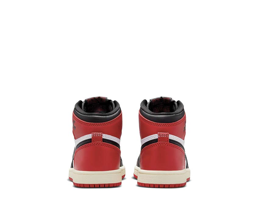 Jordan 1 Retro High OG Black Toe PS détail — tige cuir bicolore noir blanc enfant