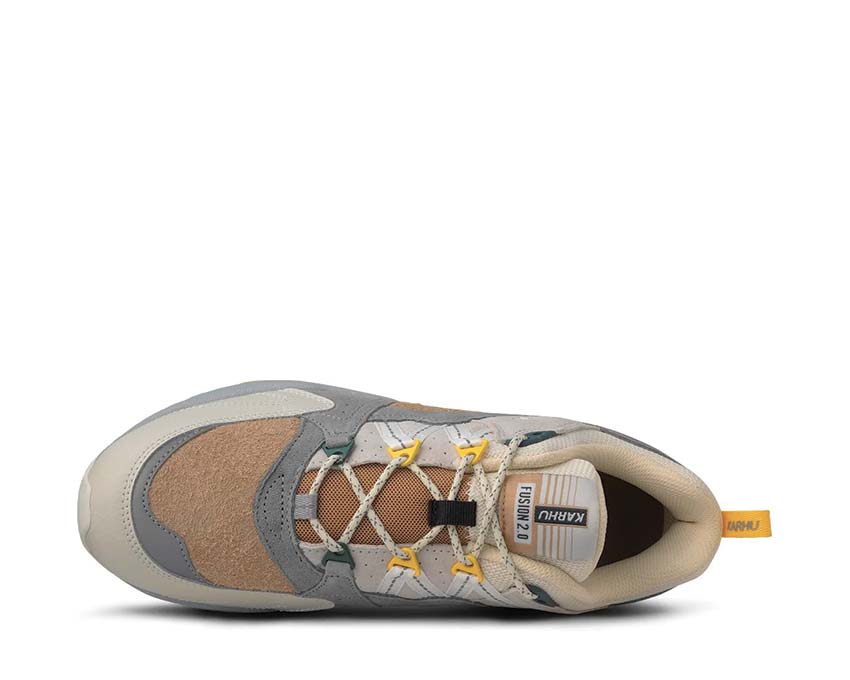 Karhu Fusion 2.0 Limestone Bright White detail — embroidered Karhu bear logo