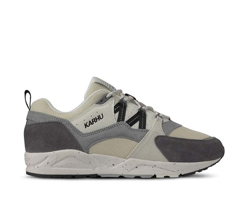 Karhu Fusion 2.0 Jet Black — sneaker homme running lifestyle finlandais coloris noir