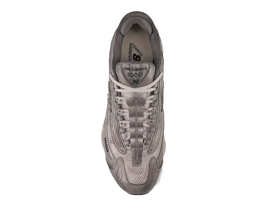 New Balance 1000 Silver Metallic Sohle — Trail-Grip-Sohle