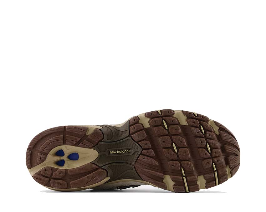 New Balance 530 Linen Incense Flat Taupe détail — palette coloris beige naturel