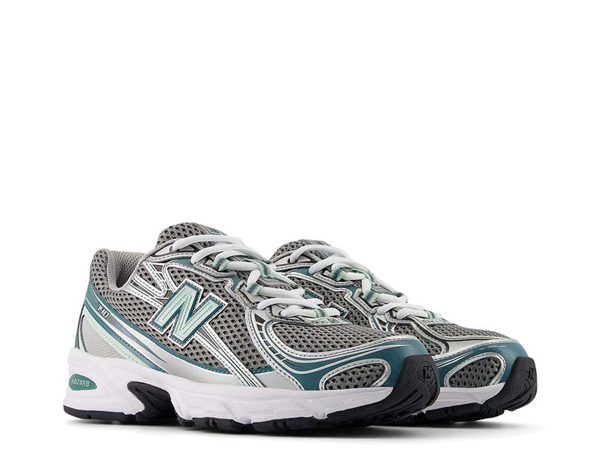 New Balance 740 Silver Metallic Green vista lateral — parte superior mesh transpirable