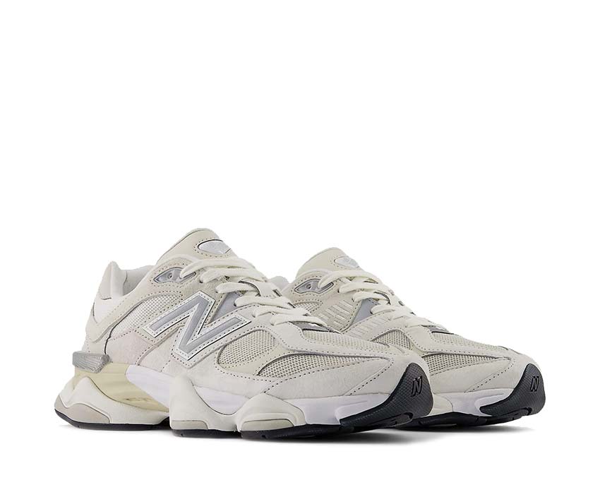 New Balance 9060 Sea Salt Moonbeam vue latérale — silhouette chunky trail