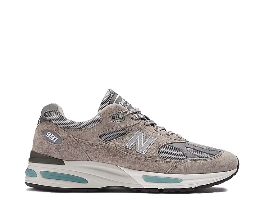 New Balance 991v2 Made in UK Silver — sneaker homme argent fabriquée en Angleterre