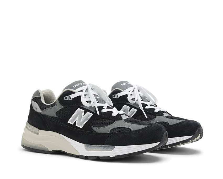New Balance 992 Core Black semelle — amorti ABZORB dual-density Made in USA