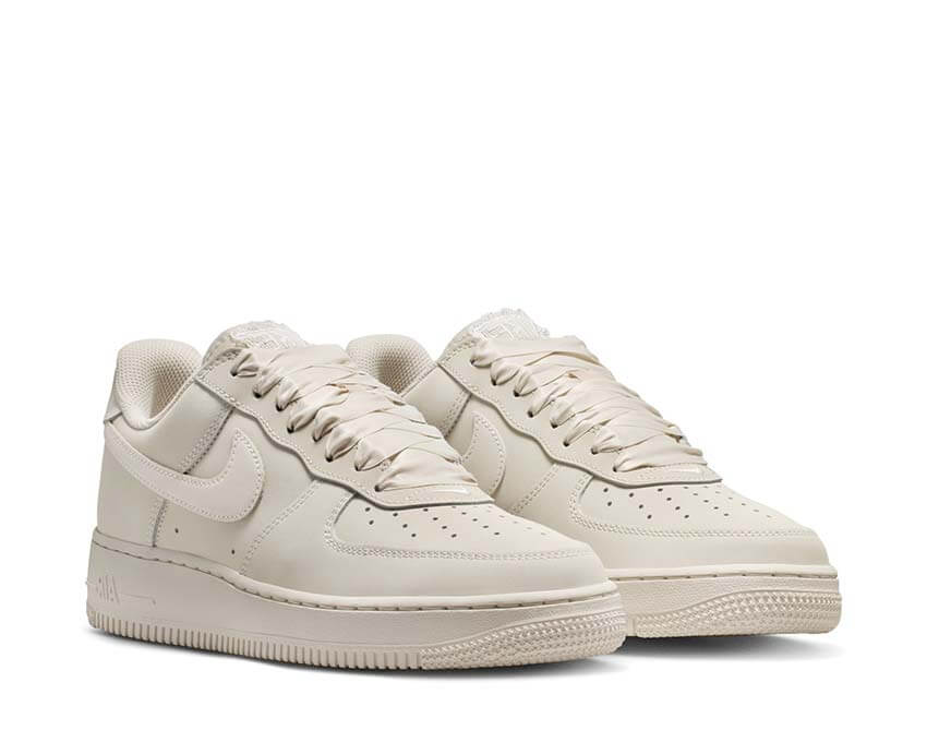 Nike Air Force 1 Retro Premium W Oatmeal semelle — semelle Air blanche oatmeal