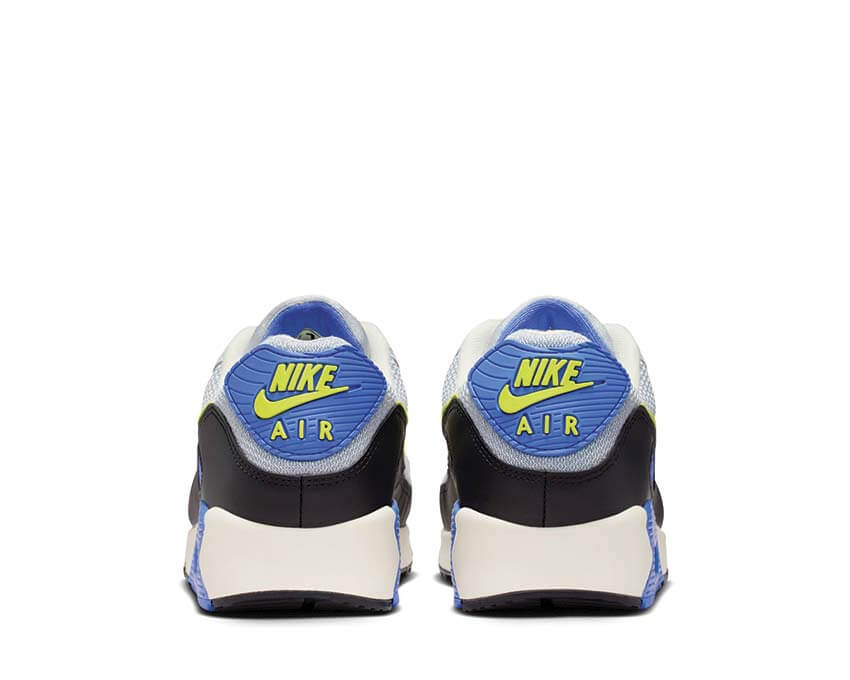 Nike Air Max 90 Wave Pack Cyber détail — empiècements mesh et suède cyber