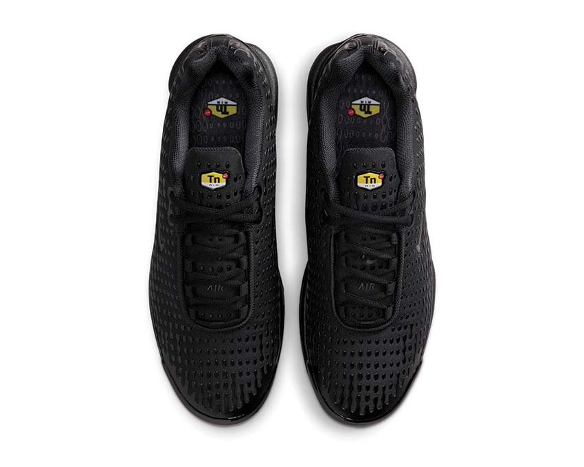 Nike Air Max Plus VII Black — vue de face coloris all black TN