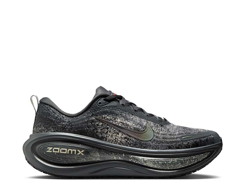 Nike Vomero Plus IM6776-060
