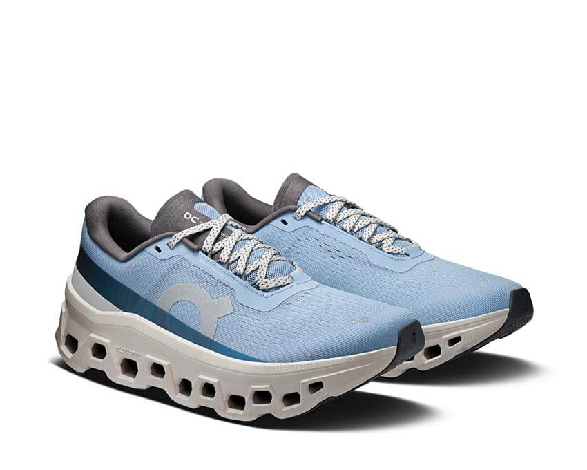 On Cloudmonster W Cerulean — Speedboard rocker avant-pied vue latérale