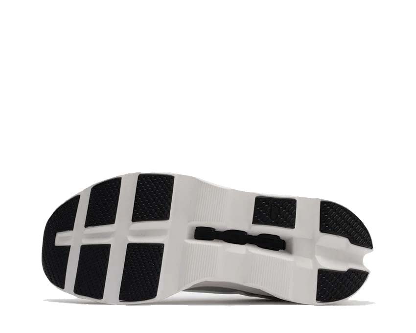 On Cloudmonster W All White détail — tige mesh blanc immaculé running femme