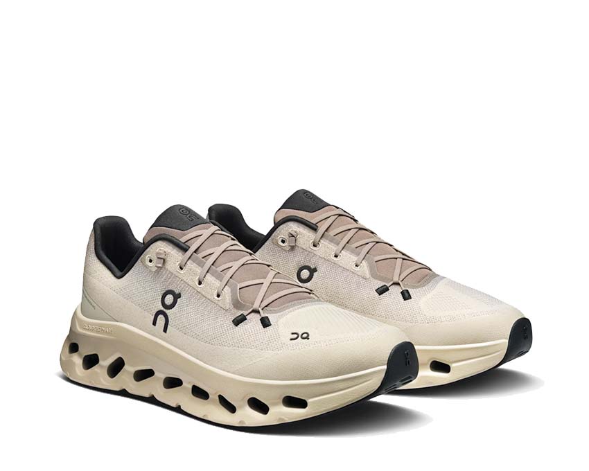 On Cloudtilt Cinder/Sand vista lateral — perfil plataforma sneaker hombre