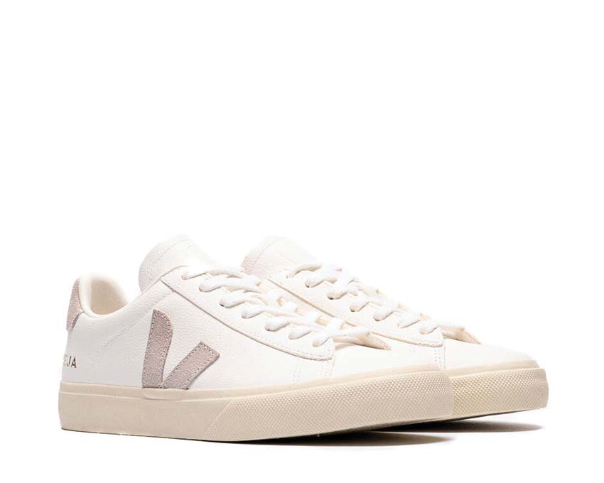 Veja Campo Chromefree Extra White Babe vista lateral — cuero curtido vegetal